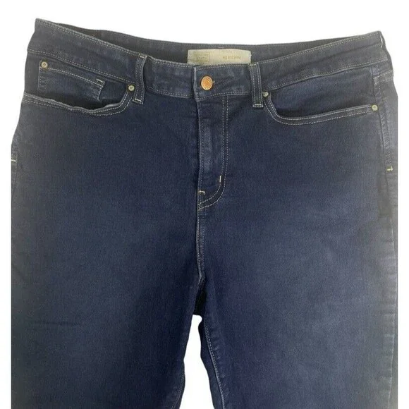 Signature Levi Strauss Gold Mid-Rise Stretch Skinny Dark Wash Jeans 16 Short - Picture 3 of 15